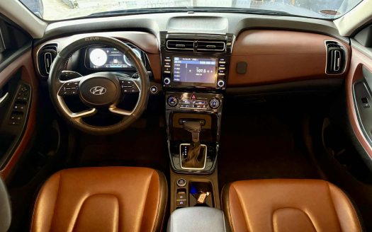 2024 HYUNDAI CRETA GLS IVT PREMIUM A/T.