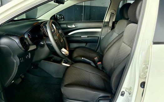 2022 KIA STONIC EX A/T.