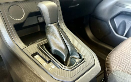 2025 TOYOTA AVANZA E A/T. (BRAND NEW CONDITION).