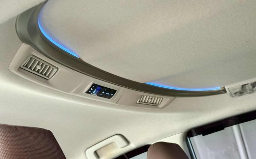 2024 TOYOTA INNOVA G DIESEL A/T.