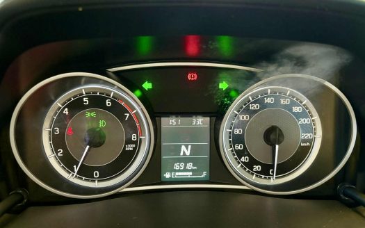 2025 SUZUKI SWIFT DZIRE A/T.