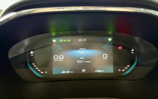 2025 CHEVROLET CAPTIVA PREMIER A/T. (BRAND NEW CONDITION).