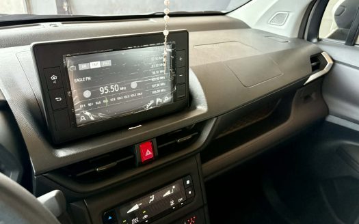 2025 TOYOTA AVANZA E A/T. (BRAND NEW CONDITION).