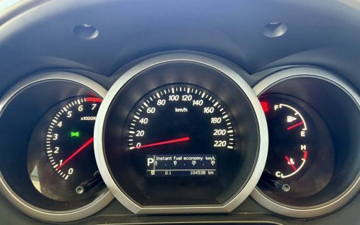 2011 SUZUKI GRAND VITARA GLX 4X2 A/T.