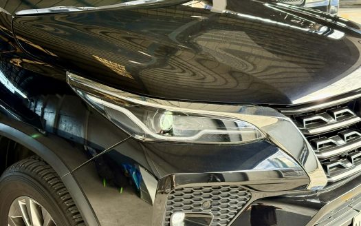 2024 TOYOTA FORTUNER V DIESEL 4X2 A/T. (BRAND NEW CONDITION).