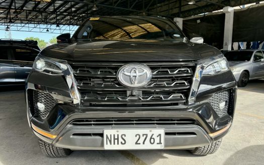 2024 TOYOTA FORTUNER V DIESEL 4X2 A/T. (BRAND NEW CONDITION).