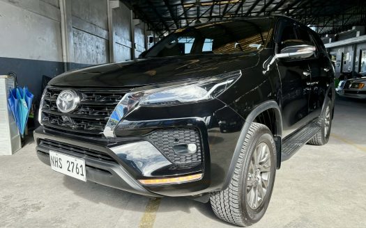 2024 TOYOTA FORTUNER V DIESEL 4X2 A/T. (BRAND NEW CONDITION).