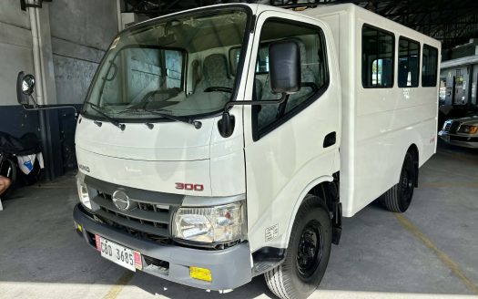 2022 HINO 300 SERIES UTILITY TRUCK M/T.
