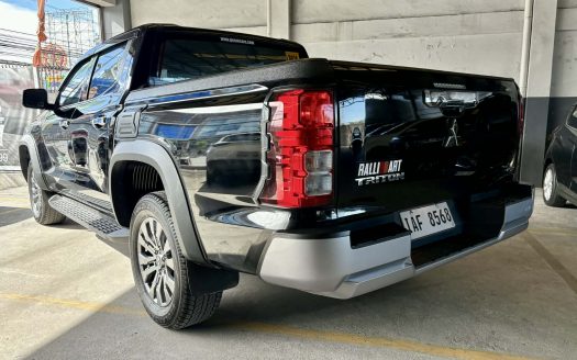 2024 MITSUBISHI TRITON GLX 4X2 A/T.