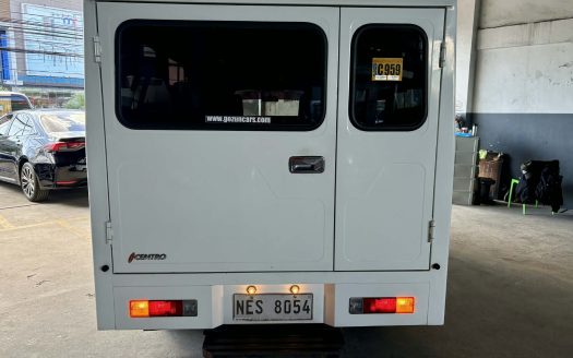 2021 SUZUKI CARRY PASSENGER TYPE VAN.
