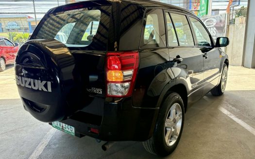 2011 SUZUKI GRAND VITARA GLX 4X2 A/T.