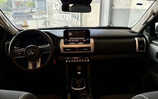 2024 MITSUBISHI TRITON GLX 4X2 A/T.