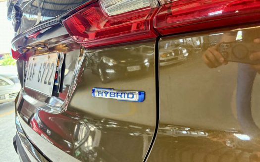 2024 SUZUKI XL7 HYBRID GLX A/T. (BRAND NEW CONDITION).