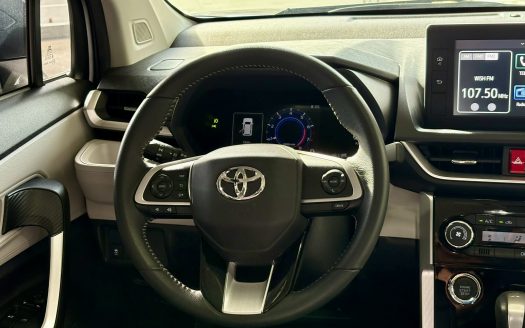 2024 TOYOTA VELOZ G A/T. (BRAND NEW CONDITION).