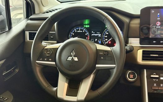 2025 MITSUBISHI XPANDER GLS A/T. (BRAND NEW CONDITION).