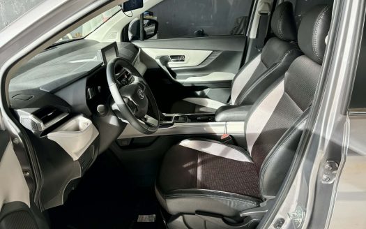 2024 TOYOTA VELOZ G A/T. (BRAND NEW CONDITION).