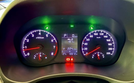 2019 HYUNDAI ACCENT A/T.