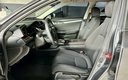 2020 HONDA CIVIC 1.8S A/T.