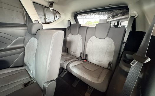 2025 HYUNDAI STARGAZER GL IVT A/T.