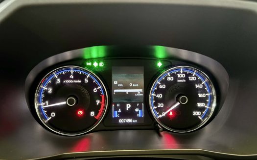 2025 MITSUBISHI XPANDER GLS A/T. (BRAND NEW CONDITION).