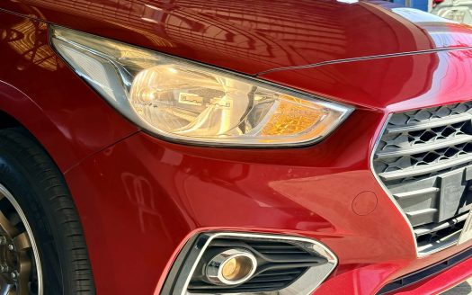 2019 HYUNDAI ACCENT A/T.