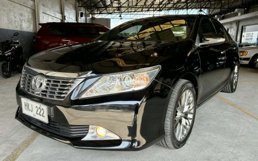 2014 TOYOTA CAMRY 2.5V A/T.