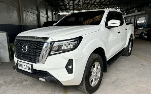 2025 NISSAN NAVARA VE CALIBRE 4X2 A/T. (BRAND NEW CONDITION).