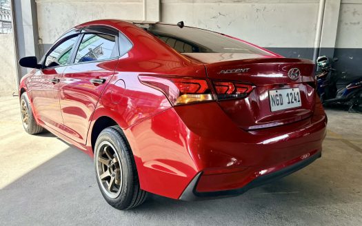 2019 HYUNDAI ACCENT A/T.