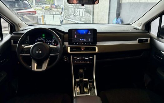 2025 MITSUBISHI XPANDER GLS A/T. (BRAND NEW CONDITION).