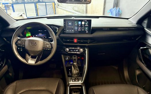 2024 TOYOTA YARIS CROSS V A/T.