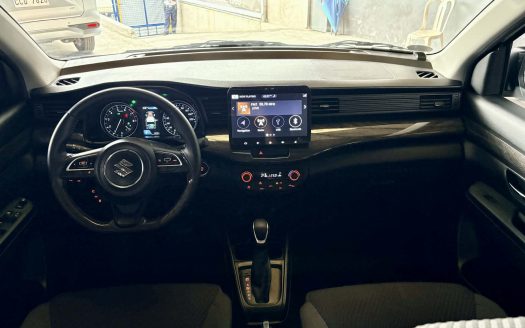 2025 SUZUKI ERTIGA GLX HYBRID A/T. (BRAND NEW CONDITION).