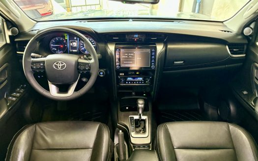 2022 TOYOTA FORTUNER Q 4X2 DIESEL A/T.