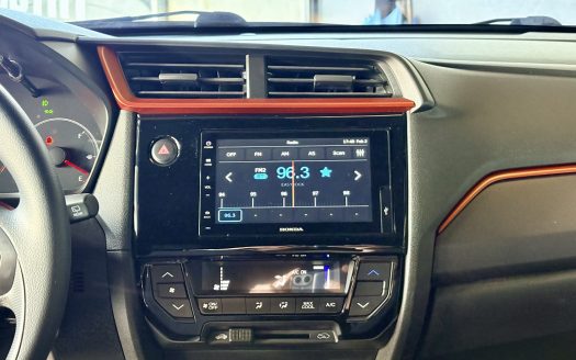 2022 HONDA BRIO RS A/T.