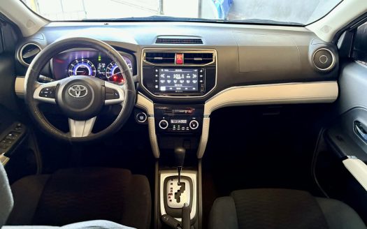 2024 TOYOTA RUSH GR-SPORT A/T.