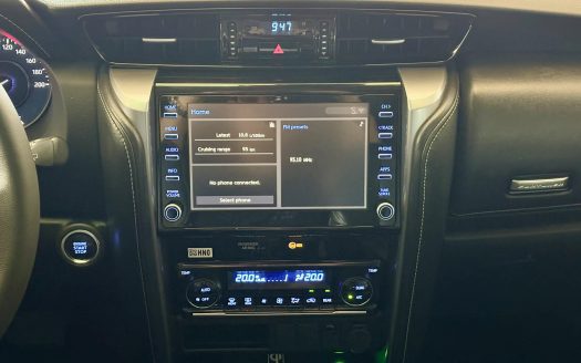 2022 TOYOTA FORTUNER Q 4X2 DIESEL A/T.