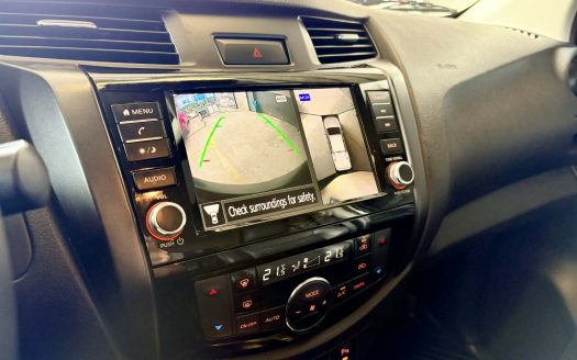 2024 NISSAN NAVARA CALIBRE-X A/T.