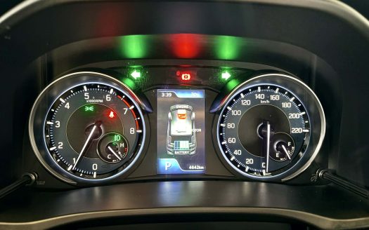 2025 SUZUKI ERTIGA GLX HYBRID A/T. (BRAND NEW CONDITION).