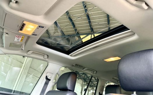 2017 TOYOTA LAND CRUISER 200 VX V8 PREMIUM A/T.