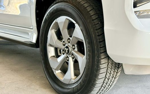 2025 MITSUBISHI MONTERO SPORT GLX M/T. (BRAND NEW CONDITION).